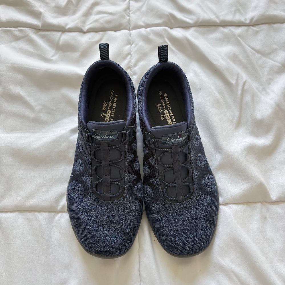 Skechers Air-Cooled Memory Foam Wide Fit 9W Navy Blue Slip On Sneakers Active